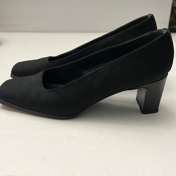 Stuart Weitzman Black Pointed Square Dress Shoes Size 7.5 - Picture 6 of 10